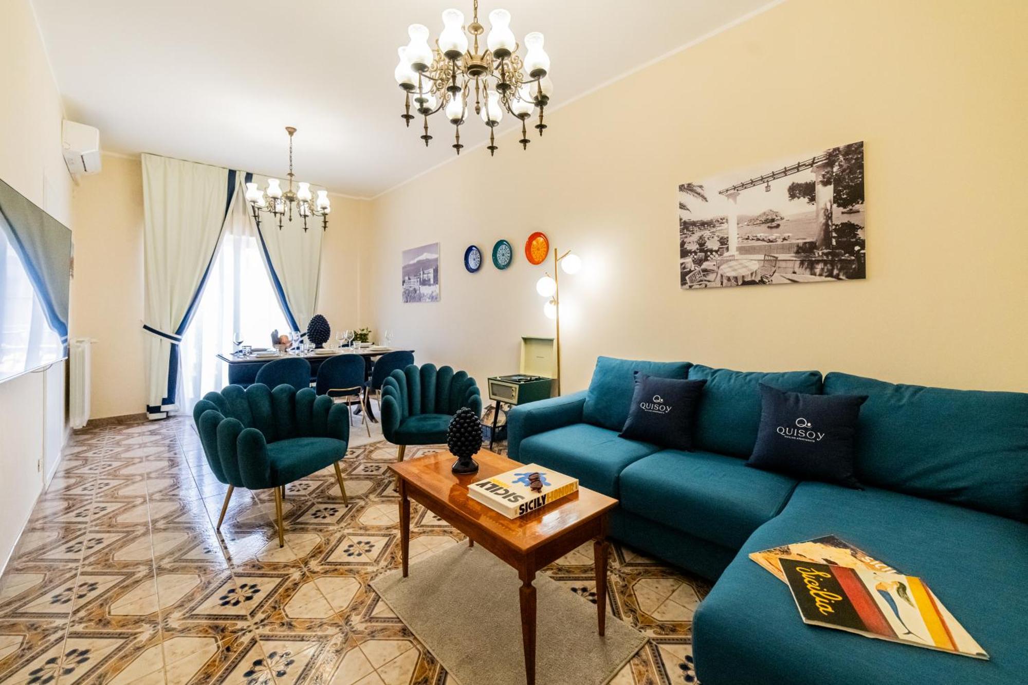 Achilles Apartment จีอาร์ดีนี นักซอส ภายนอก รูปภาพ